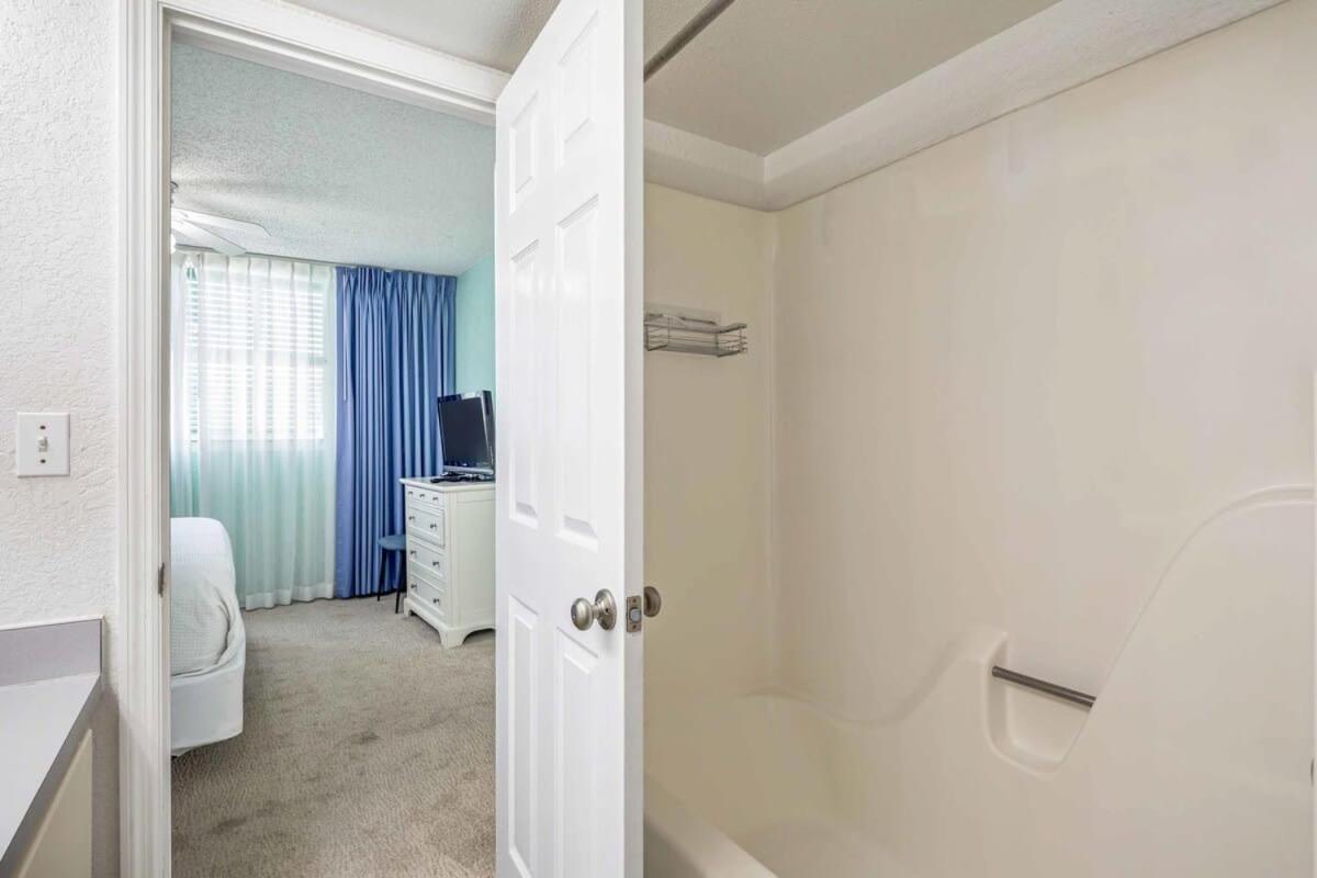 Tortuga Suite At Sunrise Suites Resort - Heated Pool, Hot Tub & Free Parking คีย์เวสต์ ภายนอก รูปภาพ
