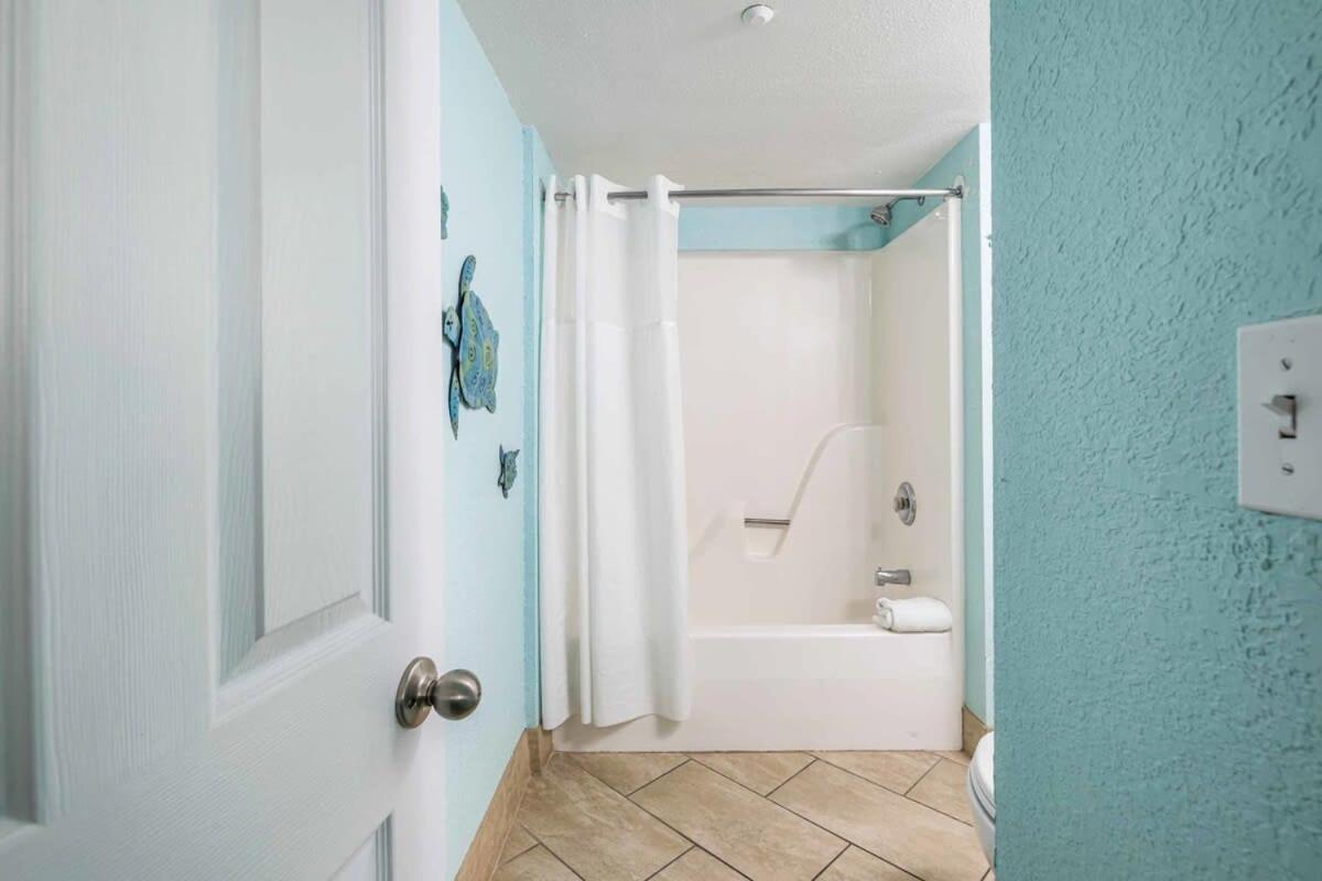 Tortuga Suite At Sunrise Suites Resort - Heated Pool, Hot Tub & Free Parking คีย์เวสต์ ภายนอก รูปภาพ